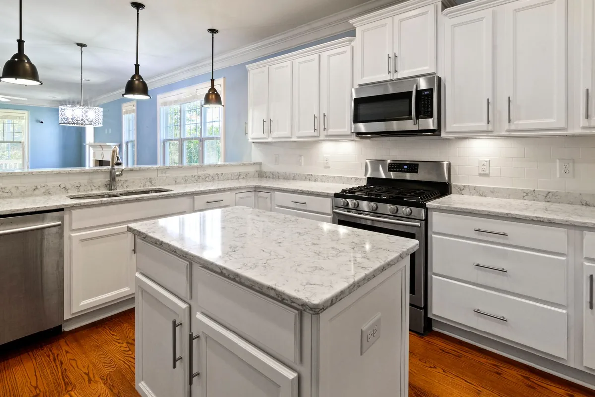 Filth & Squalor Cleanup in Nassau Village-Ratliff, FL